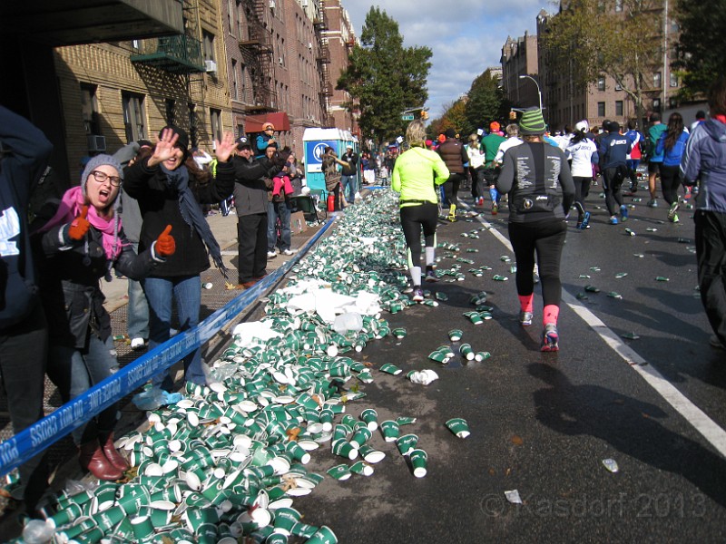 2014 NYRR Marathon 0233.jpg - The 2014 New York Marathon on November 2nd. A cold and blustery day.